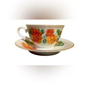 JUNE Vintage AVON 1991 ‘Blossoms of the Month’ JUNE Roses Teacup & Saucer